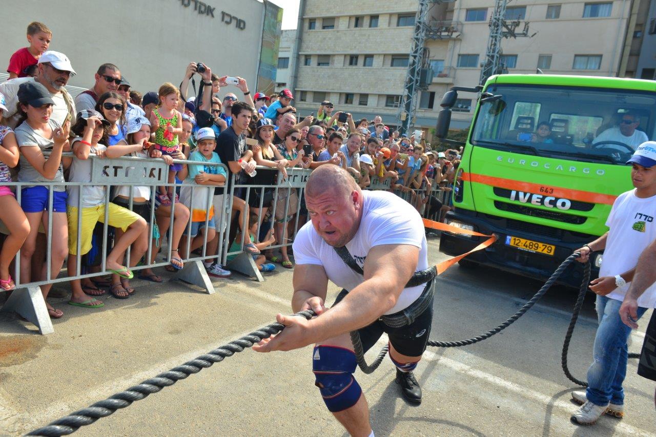 איש הברזל (צילום: דוברות עיריית חיפה)