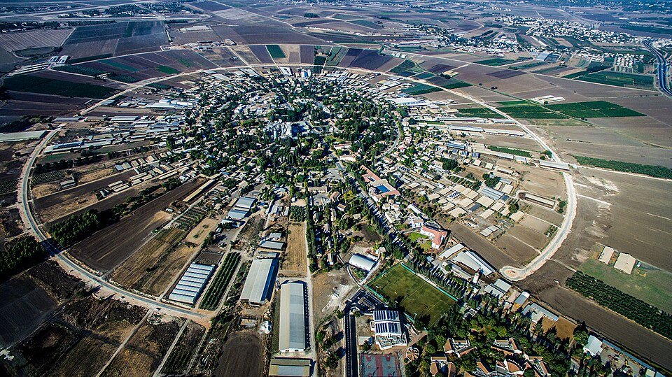 המעגל של נהלל, מושב העובדים הראשון, בצילום אוויר