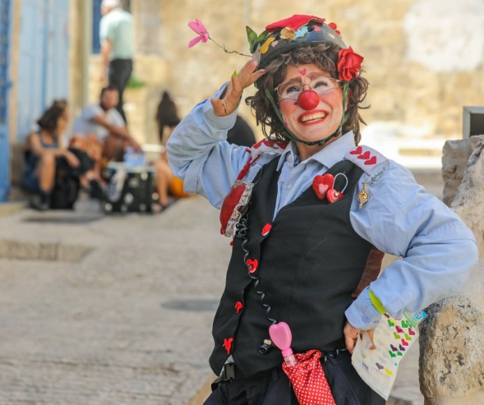 השוטרת אז־אולי פועלת במרחב הציבורי בירושלים מאז 2020. צילום: יורם ביברמן
