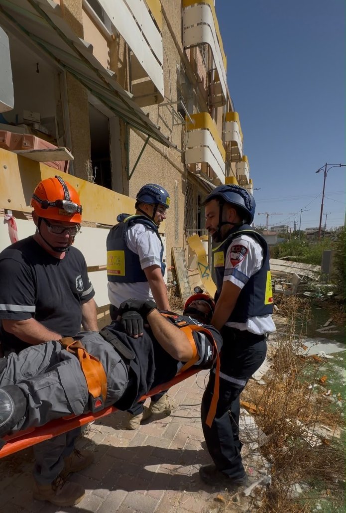 המבנה שנפגע מטיל איראני במבצע 'שאגת הארי' שימש כזירת התרגיל (צילום: דוברות מד"א)