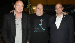 מעל 4 מיליון ש"ח גויסו לשיקום חטיבת ההרדמה בסורוקה פרופ' שלומי קודש, מנהל סורוקה, כללית, הזמר יהודה פוליקר ופרופ' מוטי קליין, יו