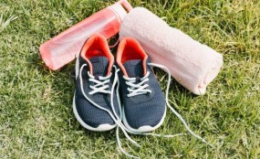 הטרנד מעולם הריצה שהפך לסטנדרט גם מחוץ לאימונים קרדיט תמונה FREEPIK