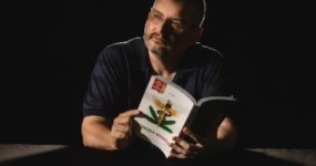 כשמכונת הרעל משתבשת: המתקפה של חיזב א-תחריר על התנועה האברהמית ועל תום וגנר תום וגנר, מייסד התנועה האברהמית. צילום: באדיבות התנועה האברהמית