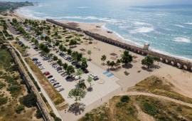 קיסריה: 24 מיליון שקל נוספים לשדרוג חוף אמת המים הדמיית חוף אמת המים (האקוודוקט) בקיסריה לאחר השדרוג | צילום: מילר בלום תכנון סביבתי בע