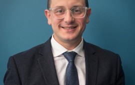 רבוע כחול נדל"ן מציגה זינוק של כ-14% ב-NOI ברבעון השני של 2026 ארתור לשינסקי, מנכ