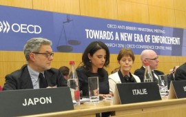 איילת שקד בכנס ה- OECD: ''עבירת השוחד היא נגע בינלאומי'' שרת המשפטים איילת שקד נפגשה אמש בצרפת עם שרי משפטים מרחבי העולם