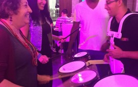 בר ובת מצווה בפנימיה - ילדי רננים חוגגים ילדות וילדי פנימיית רננים חגגו בת ובר מצווה בערב קסום שכולו אהבה