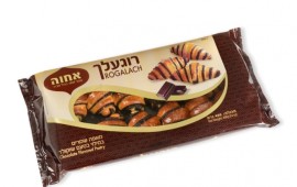 חדש בתחום מוצרי המאפה: רוגעלך – מאפה שמרים במילוי בטעם שוקולד רוגעלך 400 גרם אחוה (צילום: יעל האן)