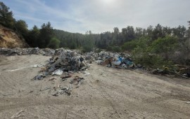 על חם: עברייני הפסולת שזיהמו את מחצבת בית מאיר הסמוכה לבית שמש נתפסו בשעת מעשה ע"י מפקחי רמ"י, הסיירת הירוקה והמשטרה קרדיט : רשות מקרקעי ישראל