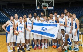 נבחרת ישראל בכדורסל עם הפנים לאולימפיאדת טוקיו 2020 צילום: עודד קרני / איגוד הכדורסל