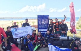 מנקי רחובות עם שנורקל: צלילות ניקיון בקרקעית ים הרצליה מנקים את קרקעית הים בהתנדבות. צילום: מדור קיימות