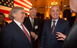 קרן בירד אנרגיה תשקיע 5.1 מ' ד' בפרויקטים משותפים ישראל-ארה"ב בתחום האנרגיה הנקייה מימין לשמאל: סנטור ג'ון הואבן, שר האנרגיה ד