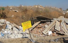טירת הכרמל: קבלן שפלש לאדמות מדינה נאלץ לפנות את הקרקע טירת הכרמל: קבלן שפלש לאדמות מדינה נאלץ לפנות את הקרקע