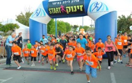 במיתר נערך מרוץ הלילה השנתי מירוץ הלילה של מיתר. צילום: מ.מ. מיתר