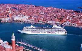 לראשונה: אוניית פאר של חברת Crystal Cruises תפליג מישראל קריסטל סרניטי