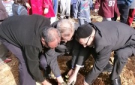 ט"ו בשבט בתפן: רון בלב ואת ביד