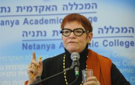עיתונאים מאשרים: את פרשת קצב אפשר היה לחשוף כבר בשנת 2000 DSC_0796
