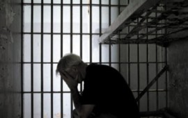 תעלומה: מיהו האסיר איקס, ומי מצנזר את ynet? prisoner
