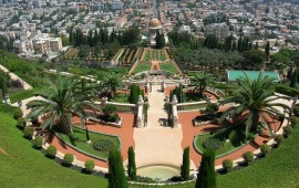 הכרמל וחיפה עם ילדים: המדריך המשפחתי המלא - מהגנים הבהאיים ומדעטק ועד חי-בר הכרמל, עין הוד ודלית אל-כרמל הגנים הבהאיים בחיפה