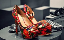 נעליים קונים מהר… מגפונים לא!