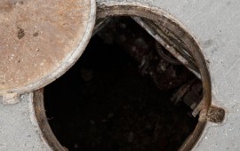 למה מערכת ביוב סתומה עלולה לפגוע משמעותית בערך הנכס שלכם? קרדיט תמונה FREEPIK