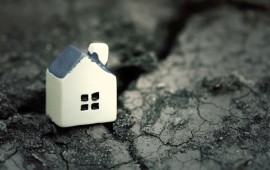 כשהאדמה רועדת: האם יש לכם ביטוח נגד רעידות אדמה? קרדיט תמונה: shutterstock