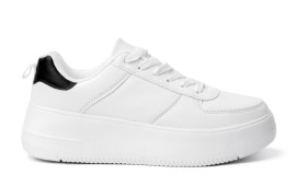 כך הפכו סניקרס למותג של 100 מיליארד דולר קרדיט תמונה: freepik